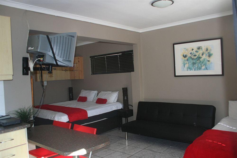 Colors Of Cape Town Lodge Eksteriør bilde